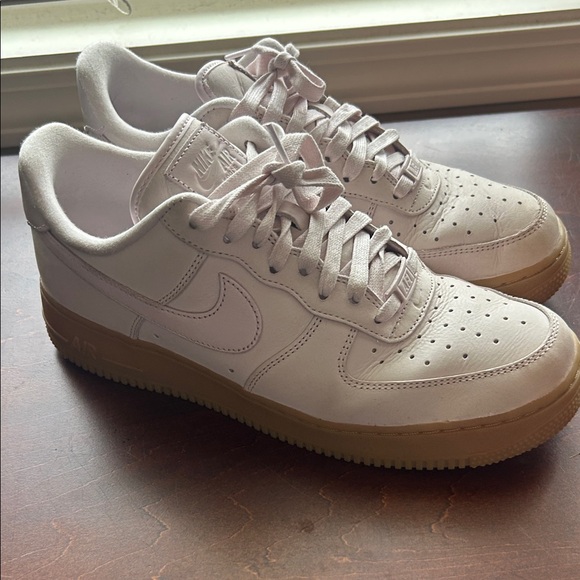 Nike Air Blush Leather Sneakers - Picture 3 of 7